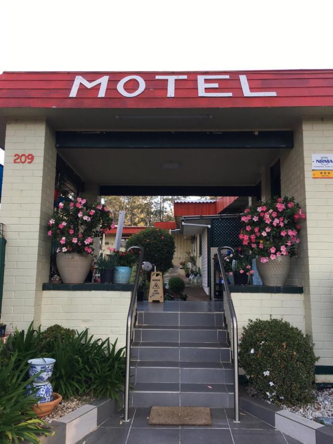 Major Innes Motel Порт-Маккуорі Екстер'єр фото